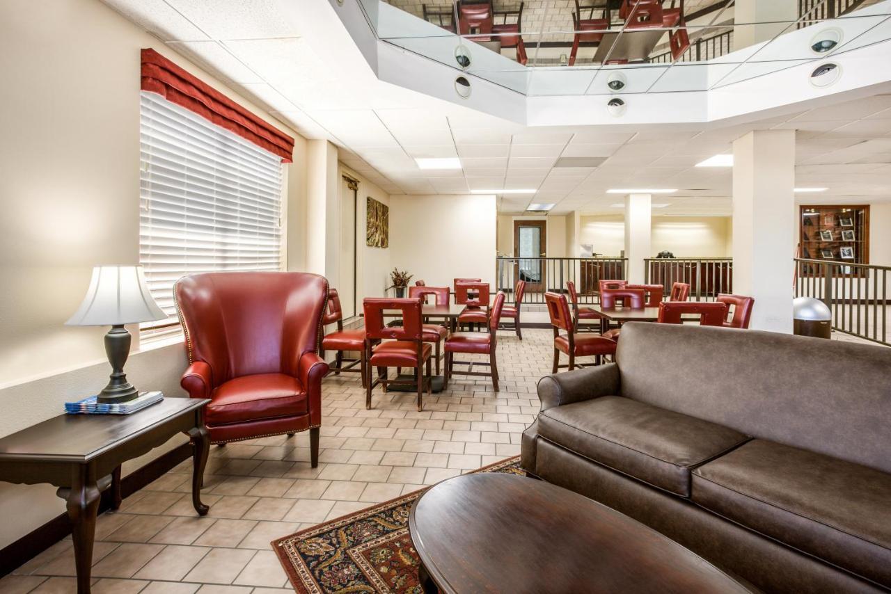 Red Roof Inn Fayetteville I-95 Dış mekan fotoğraf